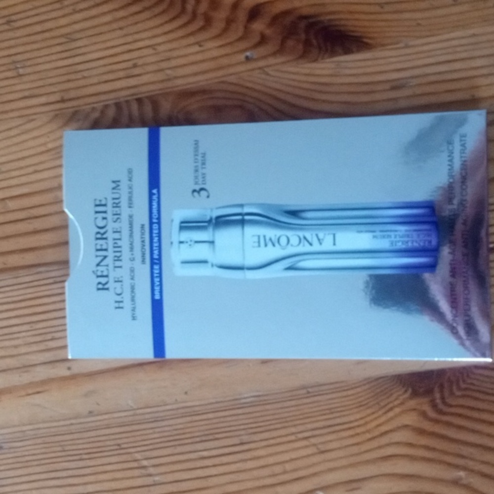 [2 For 1] Rénergie H.C.F Triple Serum Sanple Lancôme